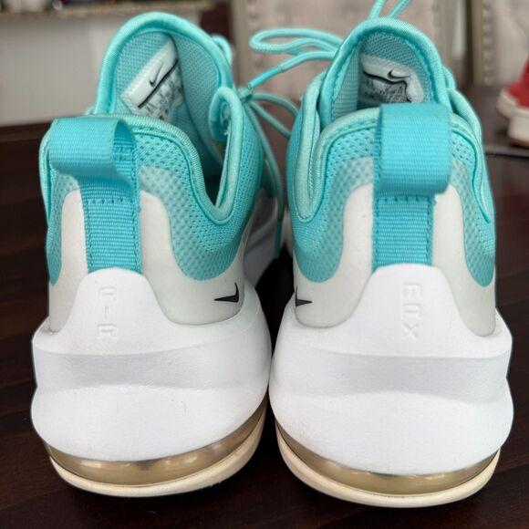 Size 8.5 - Nike Air Max Axis Light Aqua Black Platinum Women's AA2168-401 - Picture 4 of 12